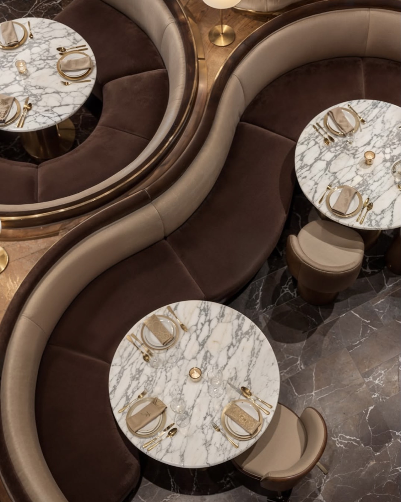 Canopy — the booths winding through the room, seen from above